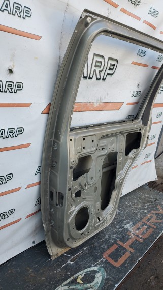 Дверь задняя правая Nissan Pathfinder 3 2004-2014