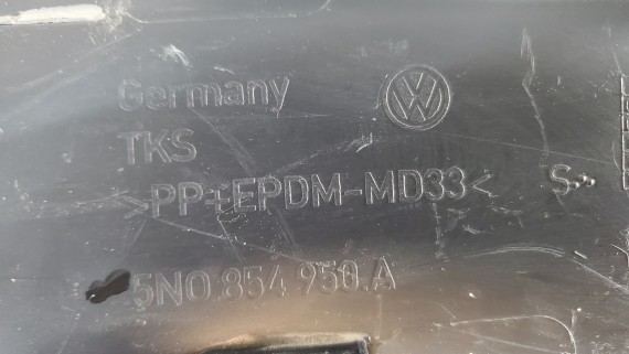 Накладка двери задняя правая Volkswagen Tiguan 1 2007-2016