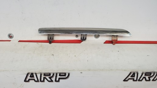 Молдинг решетки радиатора левый Toyota RAV4 2006-2013