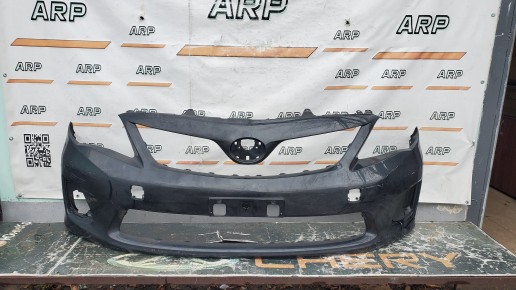 Бампер передний Toyota Corolla E150 2010-2013
