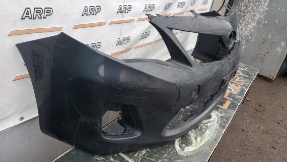 Бампер передний Toyota Corolla E150 2010-2013