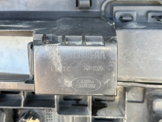 Бампер передний Land Rover Discovery 4 2013-2016