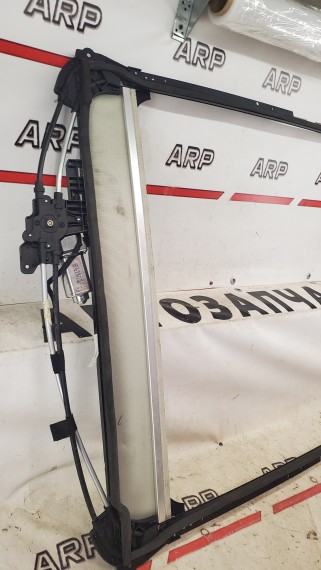 Механизм панорамной крыши Volvo XC90 1 2006-2014