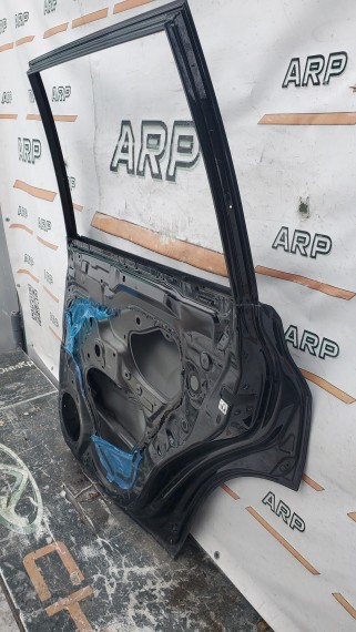 Дверь задняя правая Toyota Land Cruiser Prado 150 2009-2024