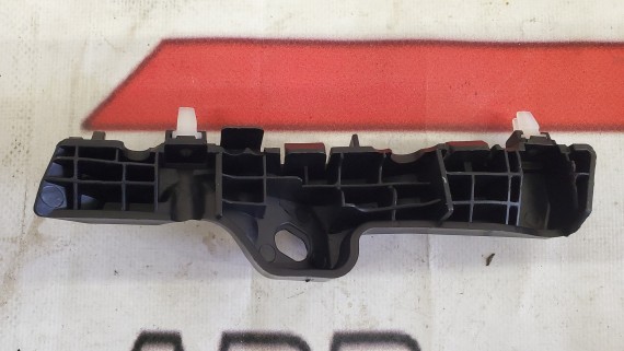 Кронштейн переднего бампера левый Kia Sorento 2 2012-2021