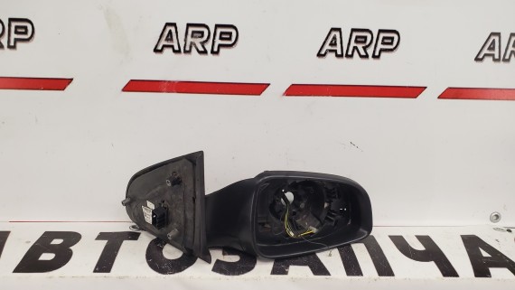 Зеркало правое правое Opel Astra H 2004-2015 HB
