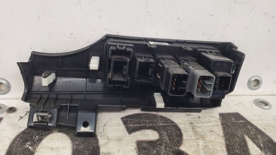 Блок кнопок Kia Rio 3 (QB) 2011-2017