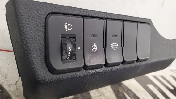 Блок кнопок Kia Rio 3 (QB) 2011-2017