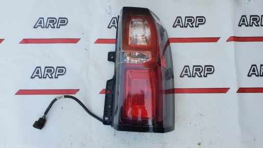 Фонарь задний правый Chevrolet Tahoe 4 2015-2021