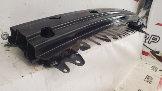 Усилитель переднего бампера Hyundai Getz 2005-2011