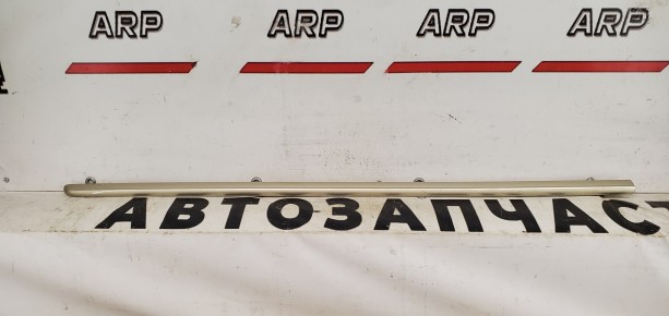 Накладка двери передняя левая Ssangyong Kyron 2005-2015