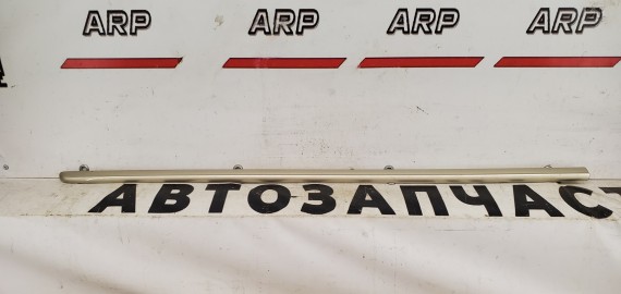 Накладка двери передняя левая Ssangyong Kyron 2005-2015