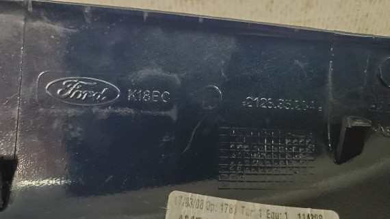 Крышка зеркала правого Ford Fusion 1 2005-2012