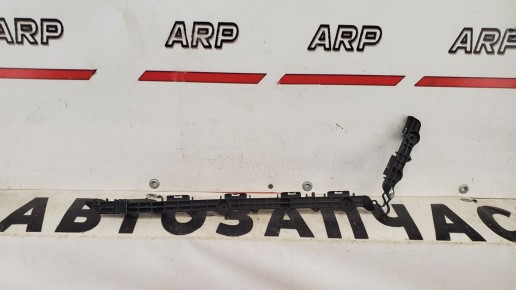 Кронштейн бампера заднего правый Toyota Camry XV50 2014-2017