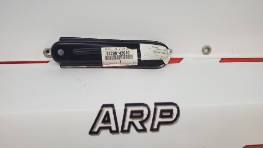 Кронштейн балки задней левый Toyota RAV4 IV (XA40) 2012-2019