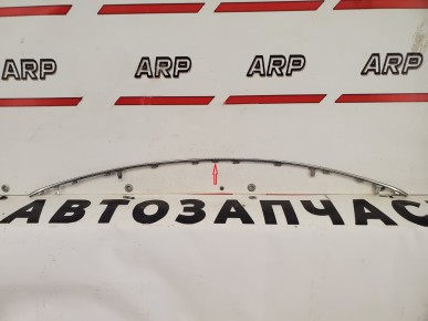 Накладка на решетку радиатора Volkswagen Touareg 2 2010-2018