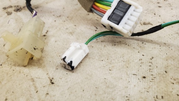 Проводка двери передняя правая Suzuki Vitara 4 2015-2019