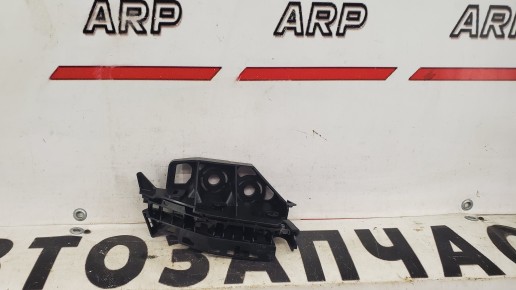 Кронштейн переднего бампера правый Peugeot 308 408 2012-2022