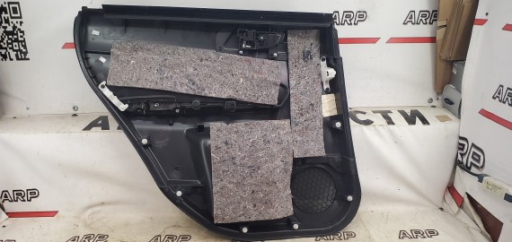 Обшивка двери задняя правая Subaru Forester S12 2008-2012