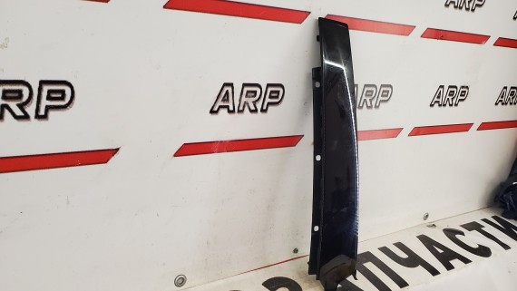 Накладка двери задней правой Audi Q3 8U 2012-2018