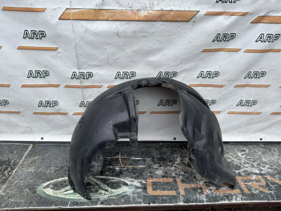 Подкрылок передний правый Nissan X-Trail T32 2013-2019