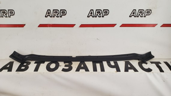 Уплотнитель капота Chevrolet Spark Ravon R2 2009-2015