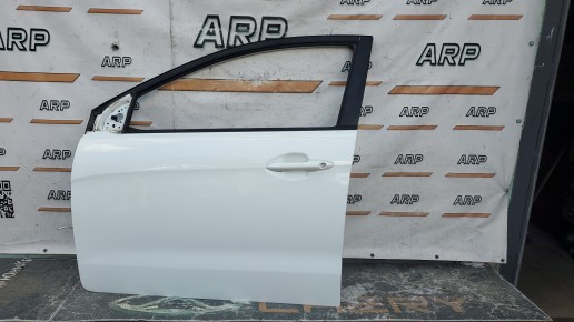 Дверь передняя левая Kia Rio 3 2011-2017