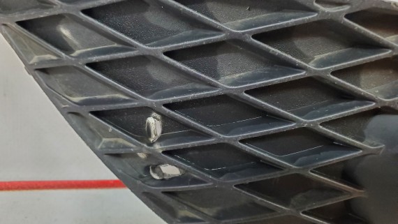 Накладка противотуманной фары правая Opel Astra H 2007-2009