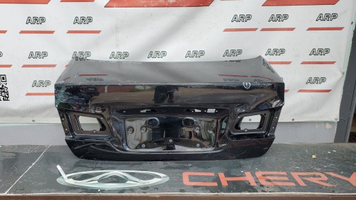 Крышка багажника Lexus ES 2010-2012