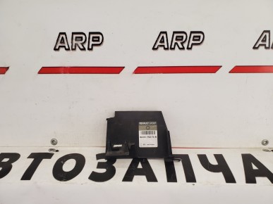 Дефлектор радиатора левый Renault Kaptur 2016-н.в.