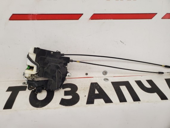 Замок двери задней левой Citroen C-Crosser, Peugeot 4007 2007-2013