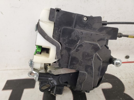 Замок двери задней левой Citroen C-Crosser, Peugeot 4007 2007-2013