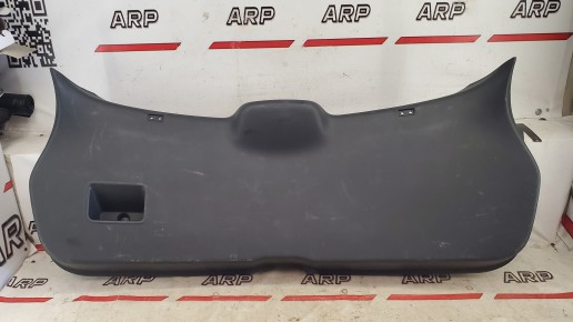 Обшивка двери багажника Nissan Qashqai J10 2006-2014