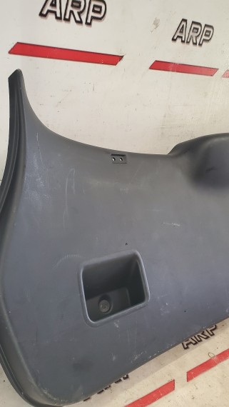 Обшивка двери багажника Nissan Qashqai J10 2006-2014