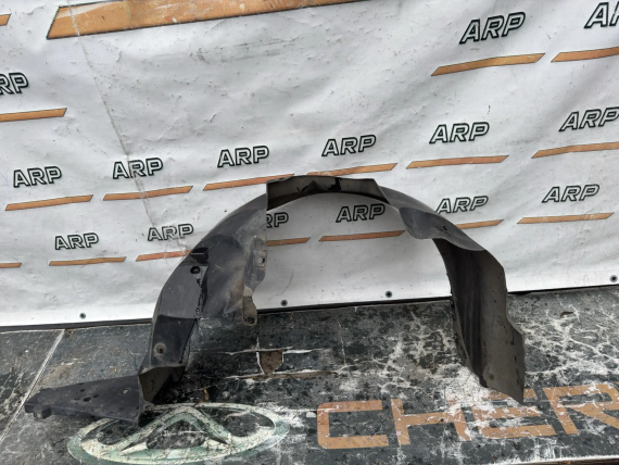 Подкрылок передний правый Chevrolet Lacetti 2004-2013