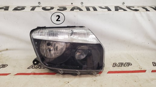 Фара правая Renault Duster 1 2010-2015