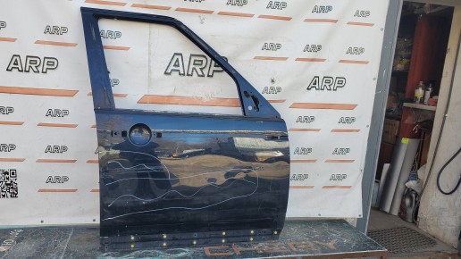Дверь передняя правая Land Rover Discovery 3 4 2004-2016