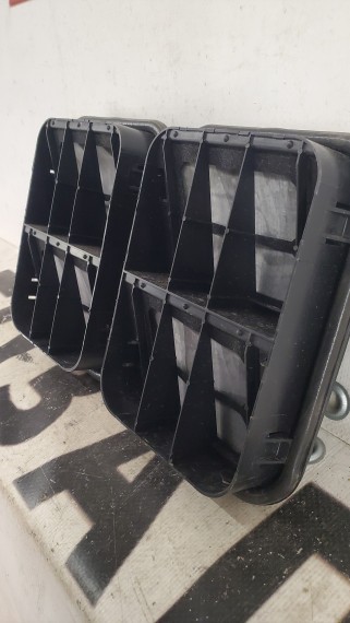 Решетка вентиляционная Nissan Qashqai J10 Murano Z50 X-Trail T31 2006-2014