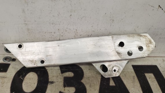 Кронштейн передней панели левый Mercedes-Benz E-Class W213 2017-н.в