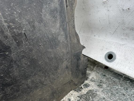 Подкрылок передний левый Nissan X-Trail T32 2013-2019