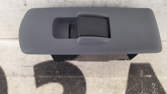 Кнопка стеклоподъемника задняя левая Mitsubishi Colt 6 2004-2012