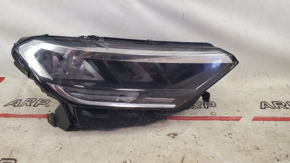 Фара правая Volkswagen Polo 6 2020-2023
