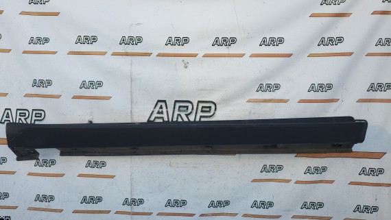 Накладка порога правая Mercedes-Benz M-Class W164 2005-2011