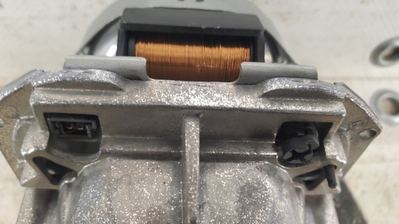 Линза Nissan Pathfinder R51 2004-2015