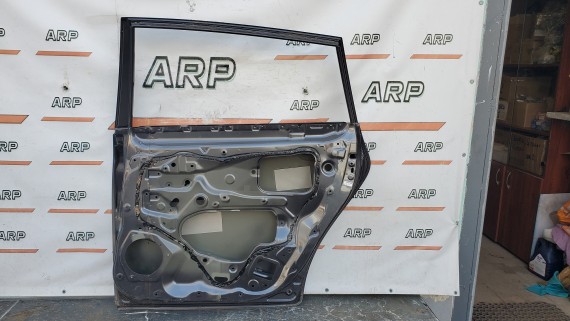 Дверь задняя правая Toyota Verso 1 2009-2018