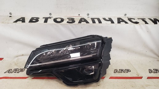 Фара левая Skoda Karoq 2017-2022 LED