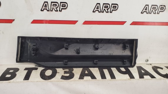 Накладка двери задней правой Geely Coolray SX11 2019-н.в.