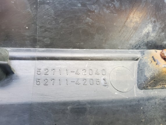 Накладка переднего бампера Toyota RAV4 40 2012-2015