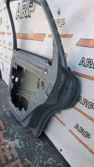 Дверь задняя правая Volvo S40 2006-2012