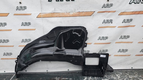 Брызговик кузова задний правый BMW X5 E70 2006-2010